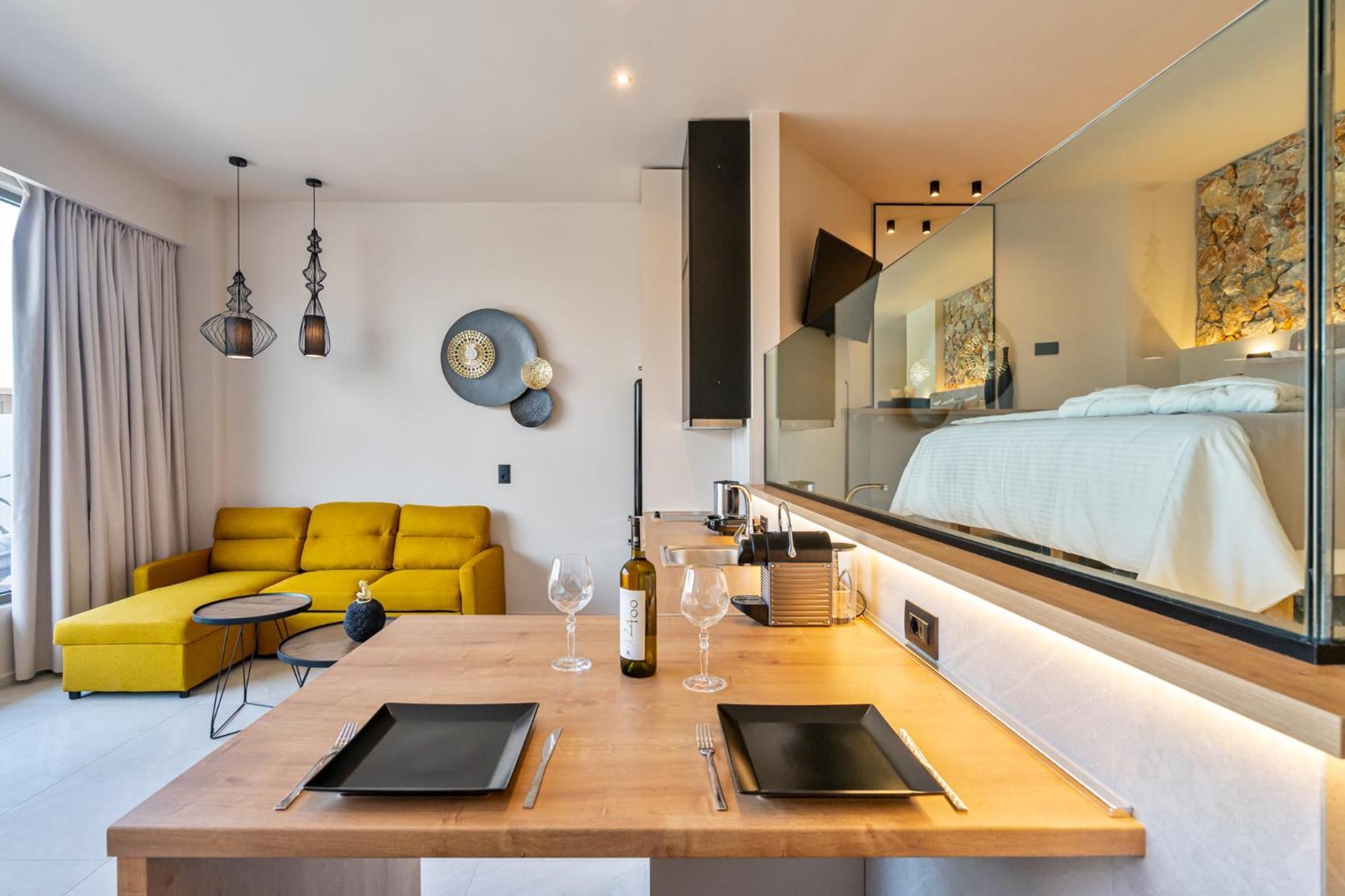 Pathos Seaside Suites ฟาลิรากี ห้อง รูปภาพ